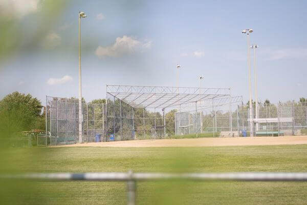 <p>Deux terrains de baseball sont disponibles au parc Haendel et un troisième dans le parc Montcalm.</p>
<ul>
<li>parc Haendel : 33, rue Fribourg</li>
<li>parc Montcalm : 55, boulevard Montcalm Sud</li>
</ul>